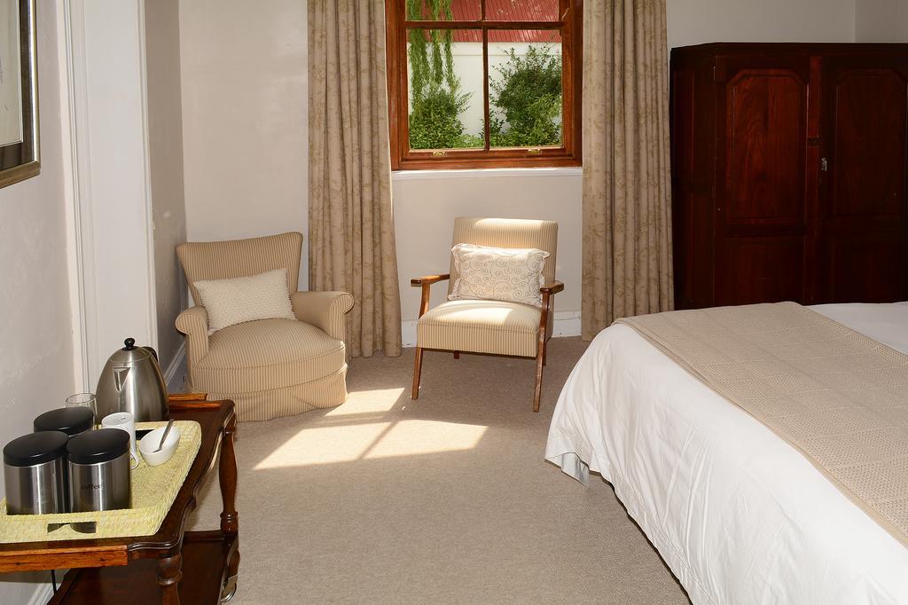 Toad Hall Guest House Wakkerstroom Exterior foto